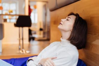Espace de détente en entreprise favorisant le bien-être des employés